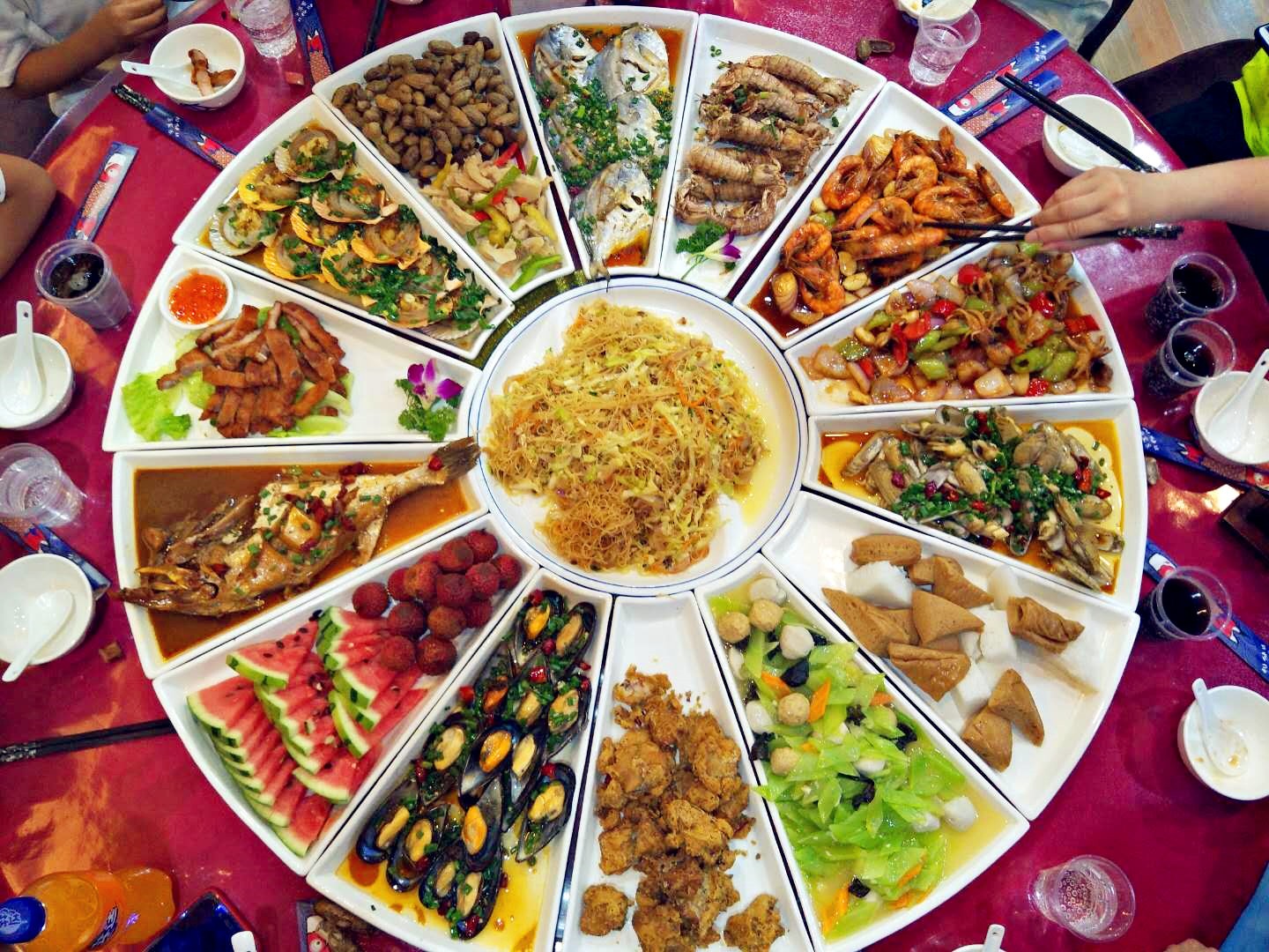 海鲜大餐.jpg 海鲜大餐.jpg