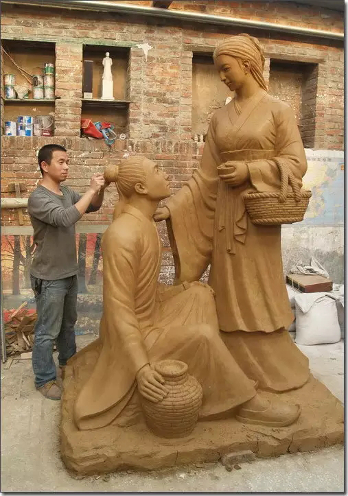 永平从雕塑泥稿到玻璃钢雕塑，韩信漂母