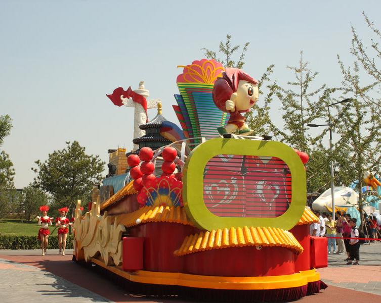 永平玻璃钢卡通游乐园主题花车