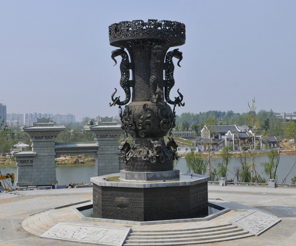 永平锻铜雕塑之和平盛世