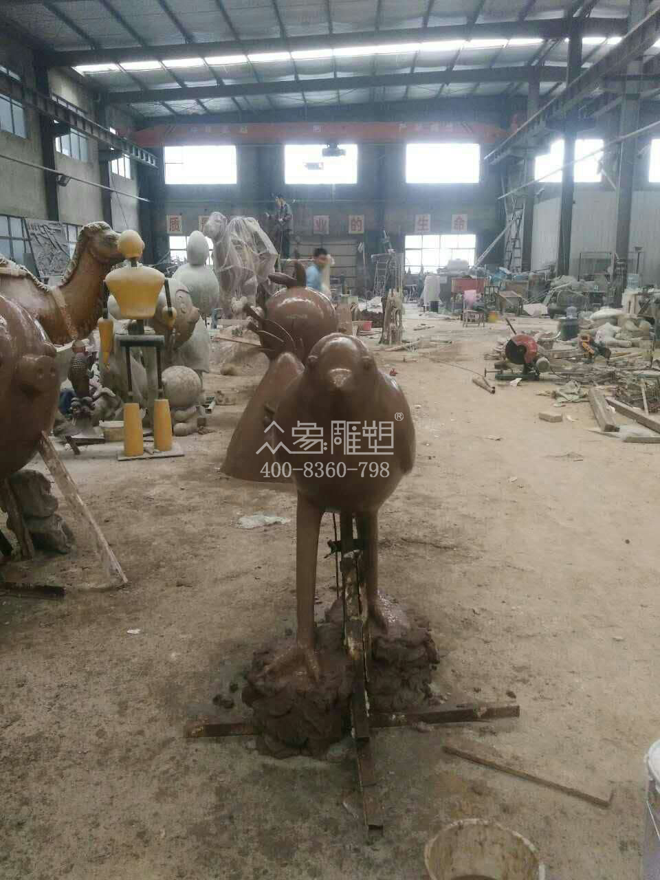 永平愤怒的小鸟玻璃钢雕塑