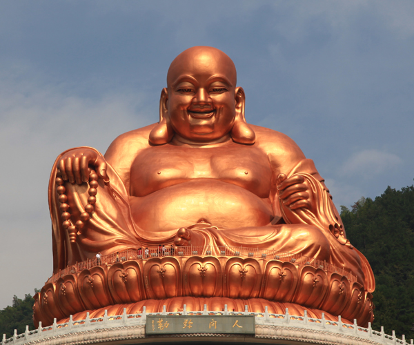 永平大型弥勒佛雕塑贴金箔