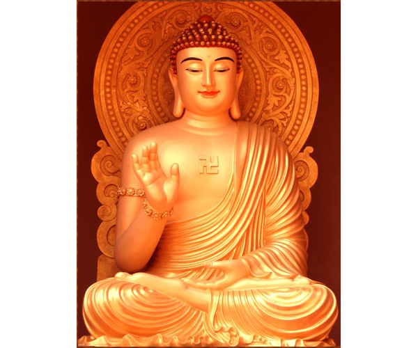 永平贴金箔如来佛祖大型雕塑