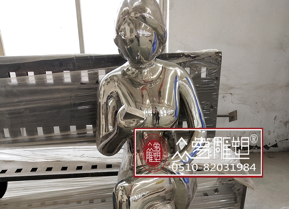 永平不锈钢人形塑像