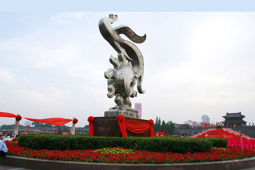 永平运输过程中如何确保玻璃钢雕塑的平整度?