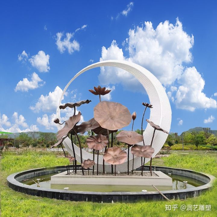 太谷玻璃钢雕塑设计需聚焦‌成本控制、耐候性提升、公共安全适配