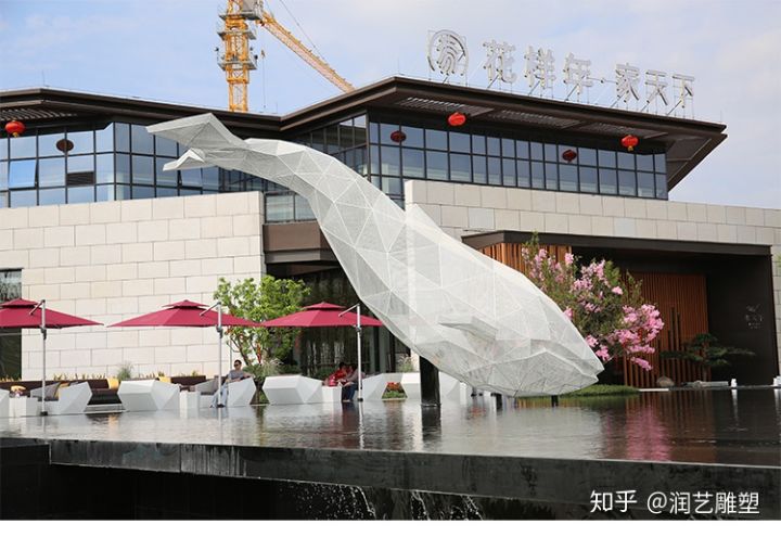 柳州玻璃钢雕塑市场将迎来更加广阔的发展前景